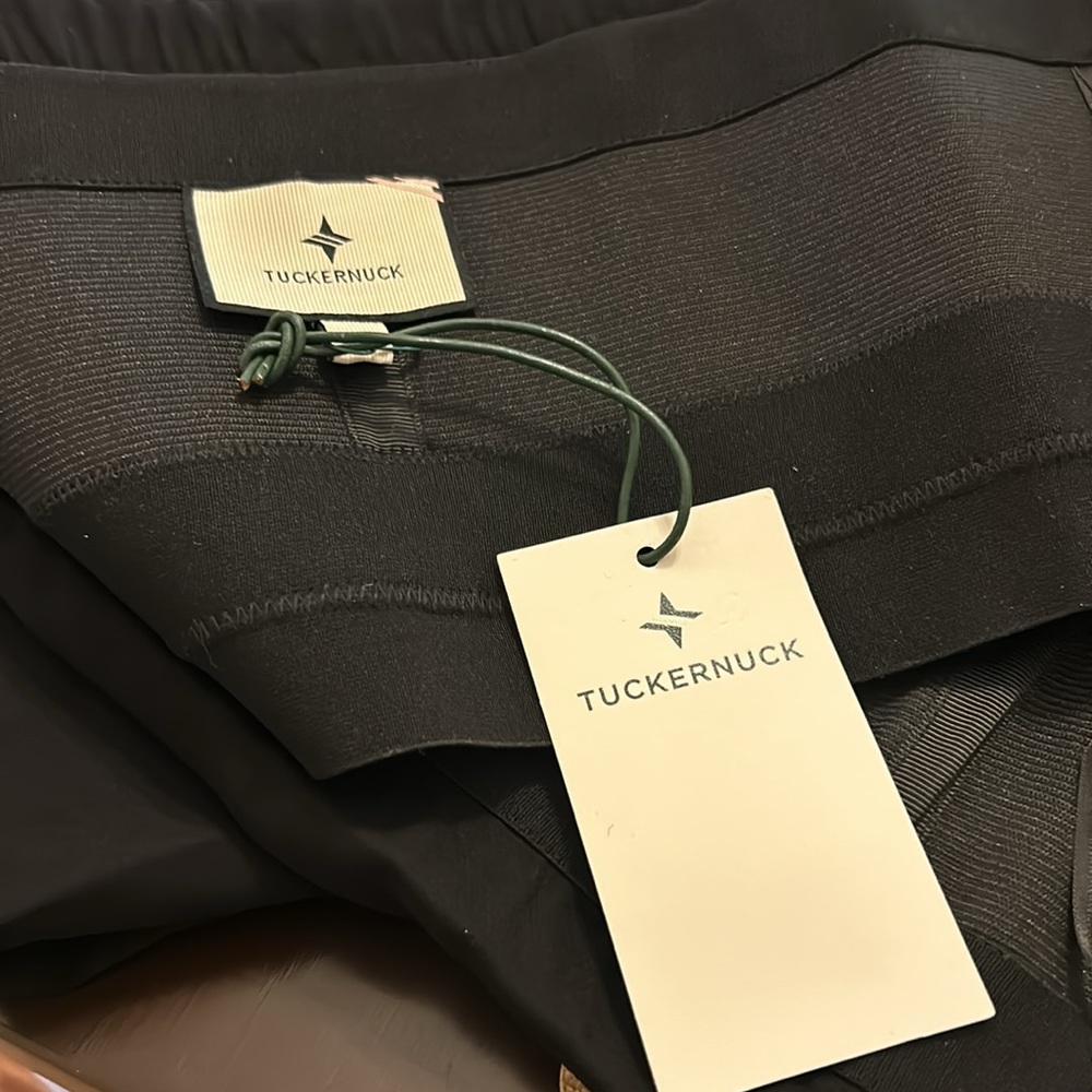 Strapless Noir Crepe Marin Dress
TUCKERNUCK - Picture 12 of 16